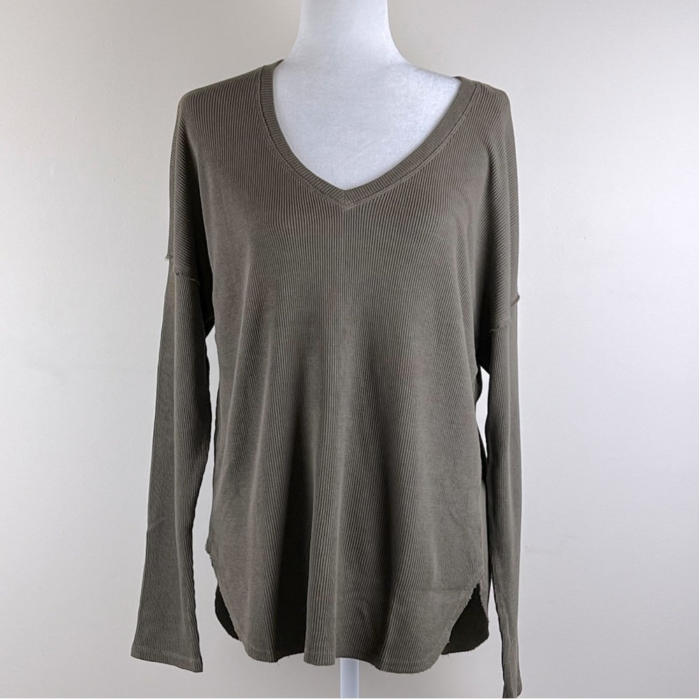 bobi Los Angeles | NWT Drop Shoulder Long Sleeve V-Neck Tee In Olive Tree